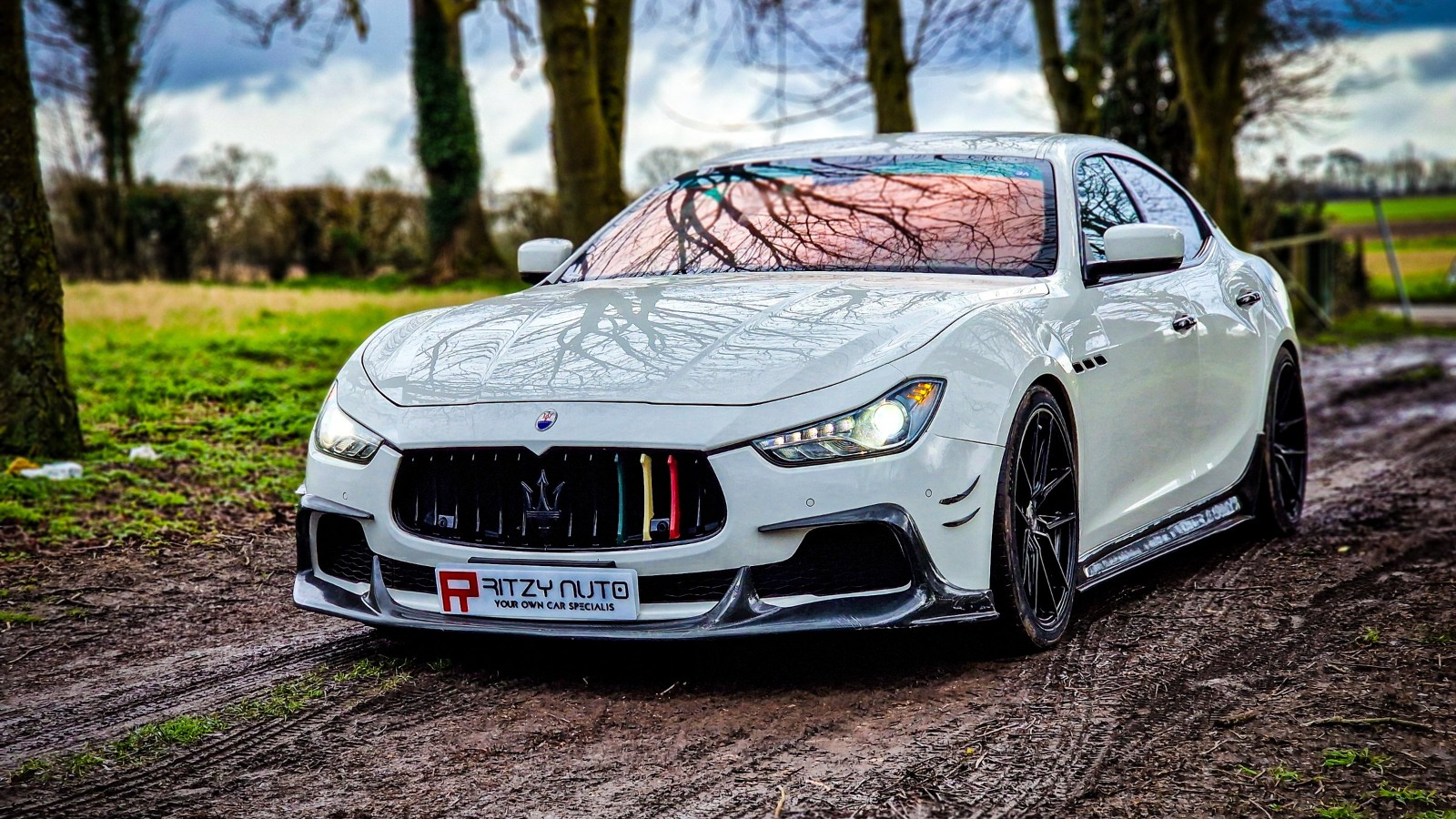 MASERATI GHIBLI — 360 view angle 0 degrees